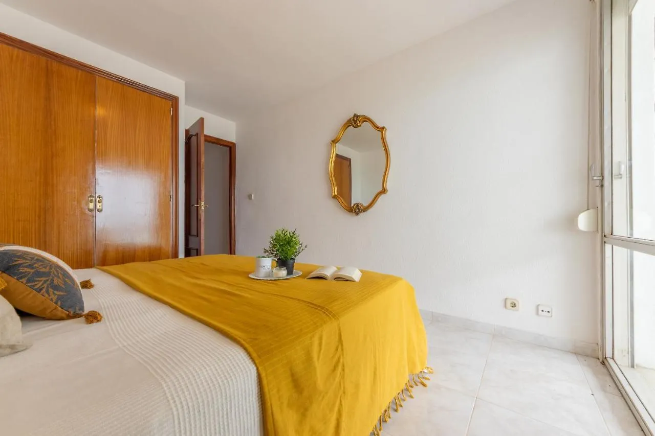 Apartment Homes & Go Bell Reco Basic IV La Pineda Spain
